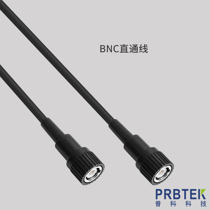 利用BNC线连接信号源与功率计进行信号功率测量